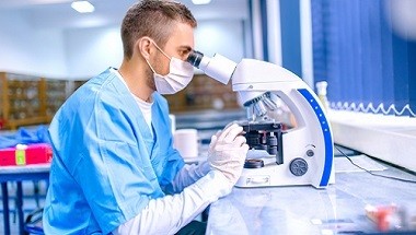 Zdjęcie zawodu Chemik reaktorowy