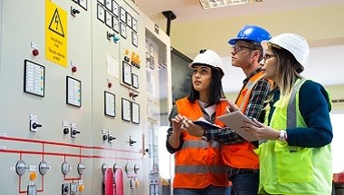 Zdjęcie zawodu Elektroenergetyczka elektrowni cieplnych