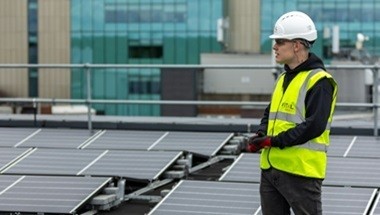 Zdjęcie zawodu Specjalista urządzeń energetyki odnawialnej